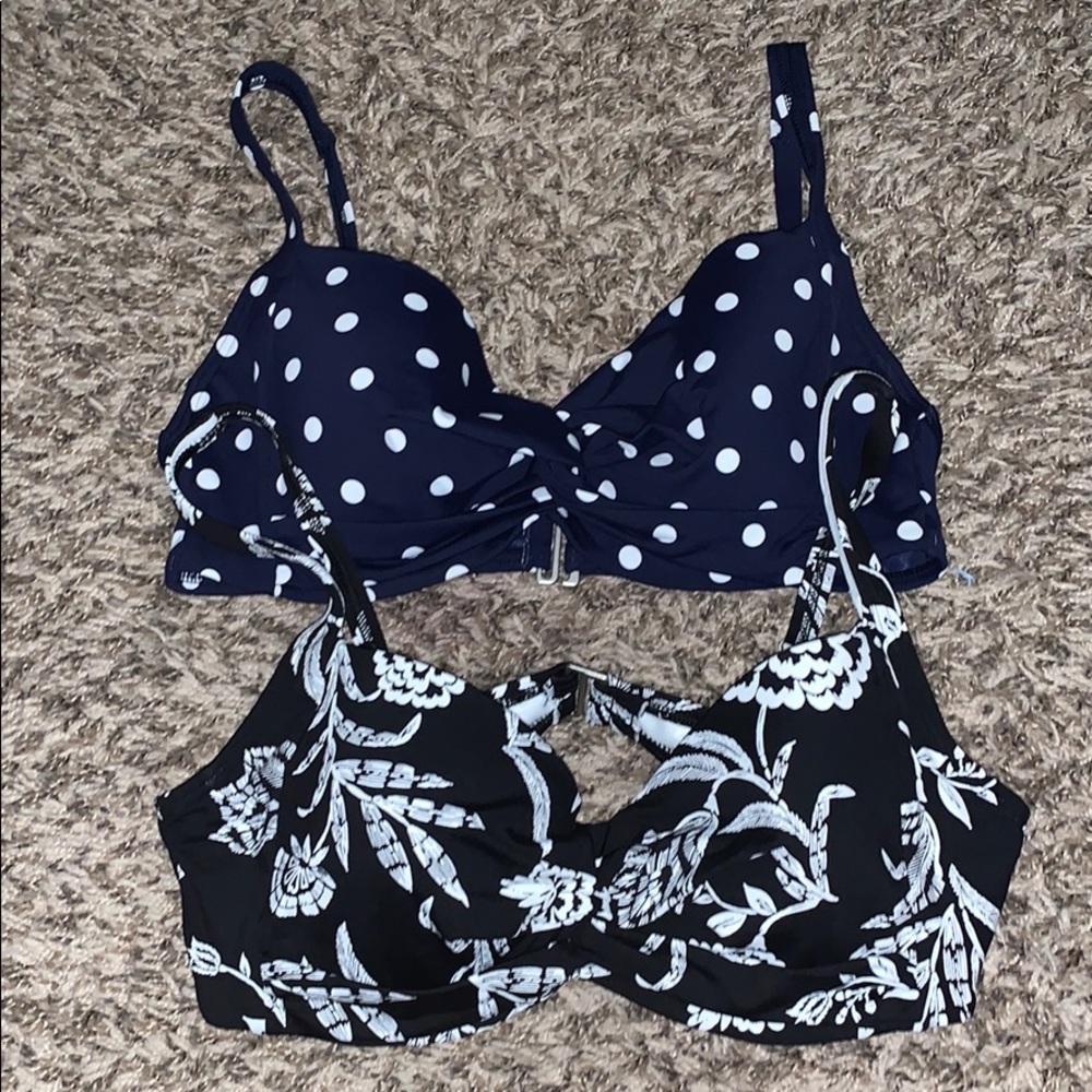2 Top Bikinis